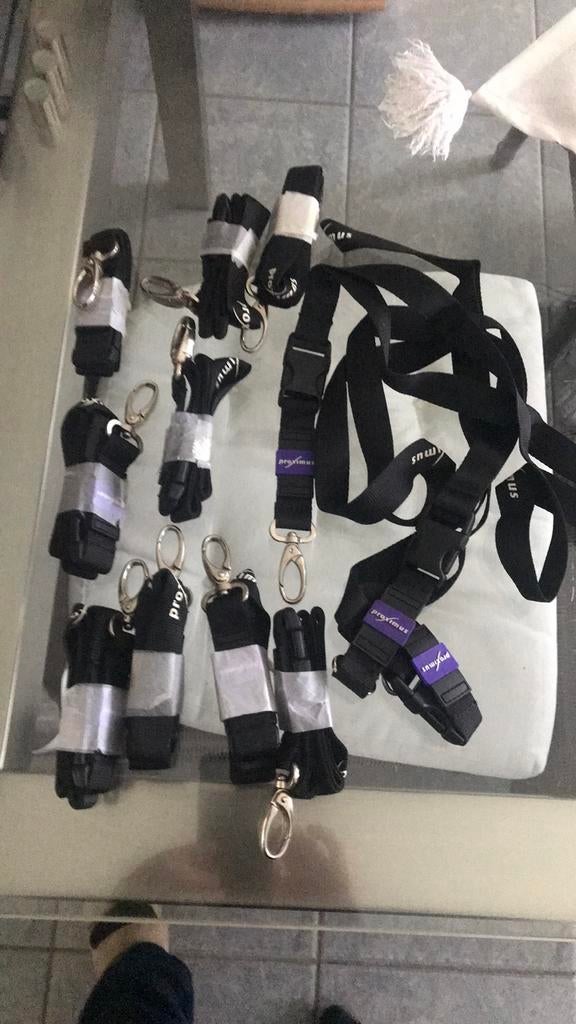 Sleutelhanger linten proximus 4 stuks voor 1e, Verzamelen, Ophalen of Verzenden, Zo goed als nieuw