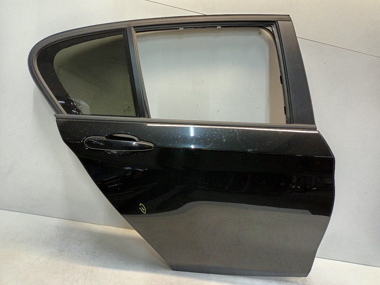 Portier rechts achter BMW 1 serie, Auto-onderdelen, Onderdelen@venauto.nl, Van der Ven Autorecycling B.V., Gebruikt, Ettenseweg 76, 4706 PB Roosendaal, The Netherlands
