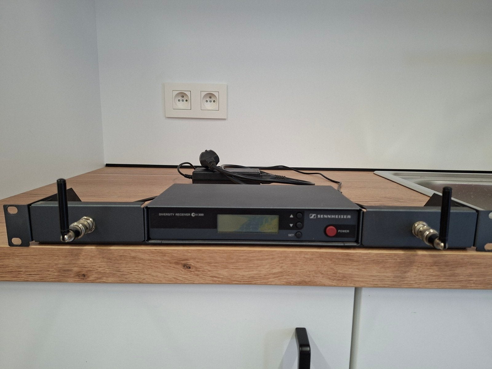 Sennheiser EW 300 (incl externe antennes en rackmontage), Muziek en Instrumenten, Ophalen of Verzenden, Gebruikt, Overige typen