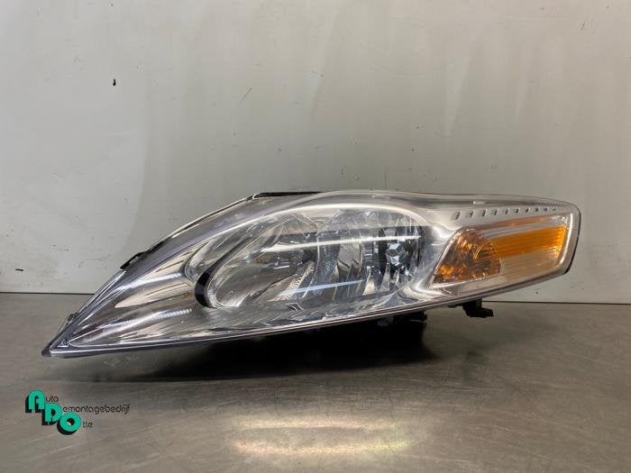 Phare gauche d'un Ford Mondeo (Mondeo 07-), -, 3 mois de garantie, -, -