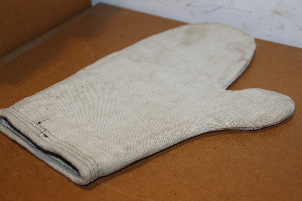 WW2 gant pour changement de canon, Collections, Envoi, Armée de terre, Vêtements ou Chaussures