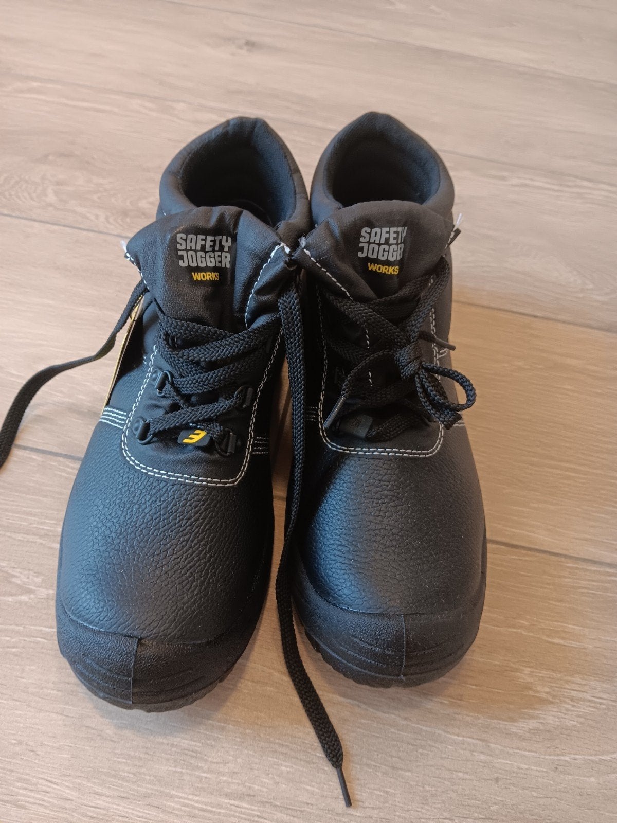 Werkschoenen nieuw maat 44, Ophalen