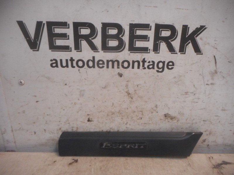 SIERLIJST SPATBORD RECHTS VOOR C (W202) (202-690-5262), Gebruikt, Mercedes-Benz, Dialog.mb@mercedes-benz.com, Voor