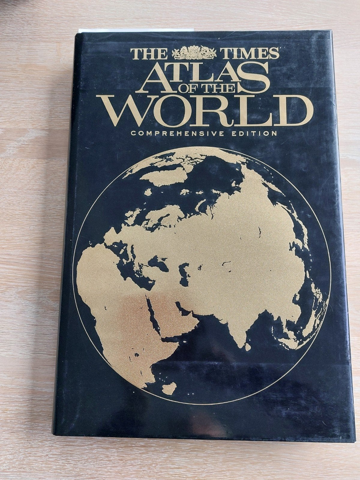 L'atlas chronologique du monde, Enlèvement