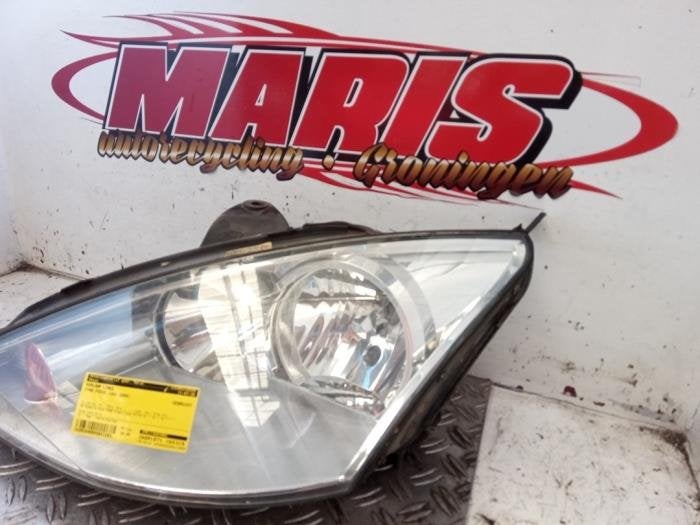 Koplamp links van een Ford Focus, Gebruikt, -, -, Ford