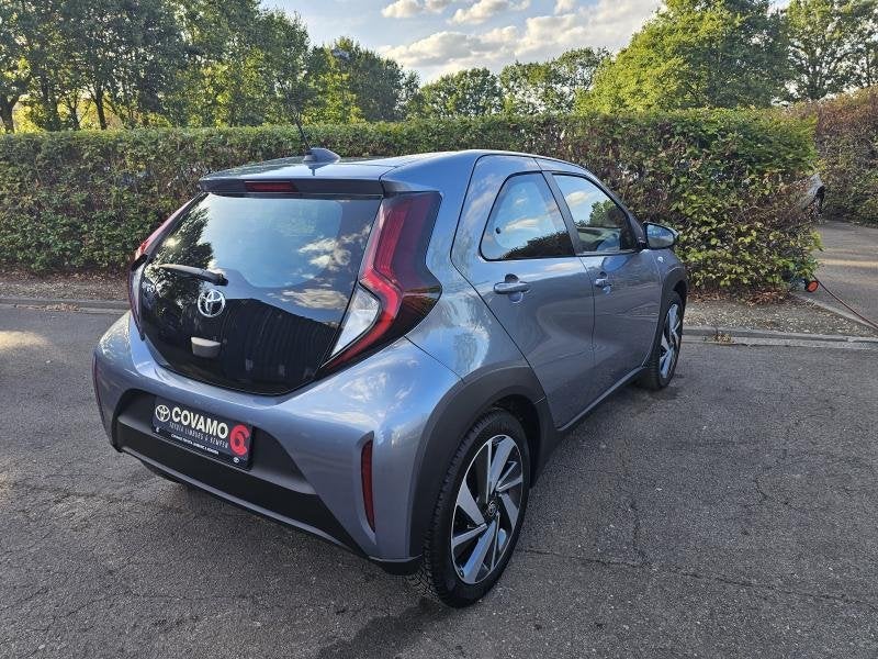 Toyota Aygo Play, Auto's, Automaat, 72 pk, Bedrijf, 5 deurs