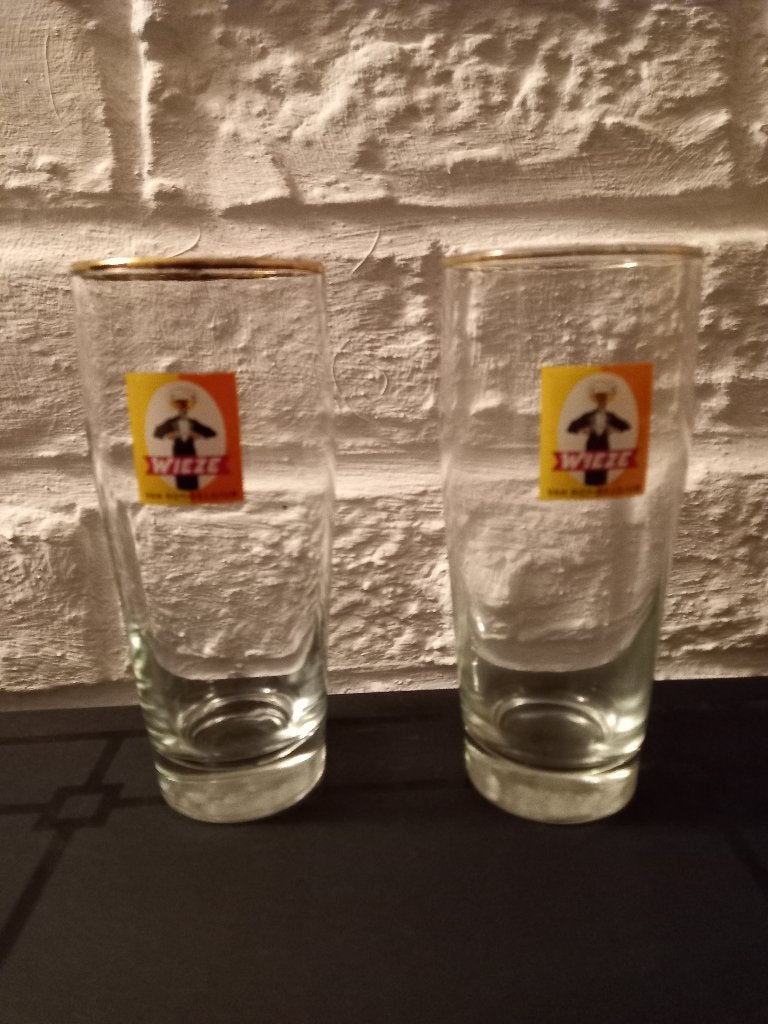 Wieze bierglazen - goede staat (zie foto's), Verzamelen, Ophalen, Zo goed als nieuw, Bierglas
