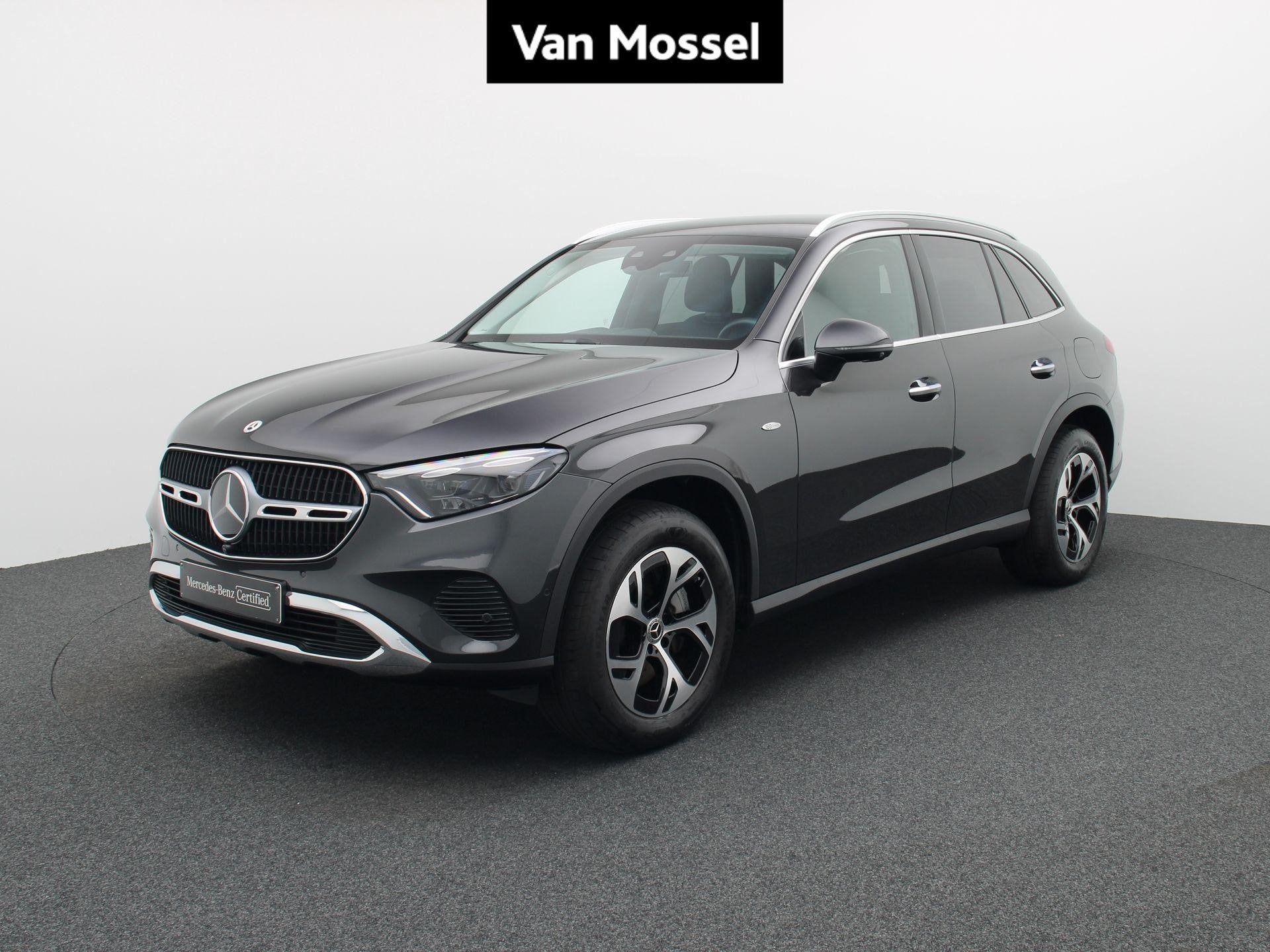 Mercedes-Benz GLC 300 e SUV Luxury Line + LEDER + DIGITAL LI, Auto's, Automaat, Dealer onderhouden, Gebruikt, Zwart
