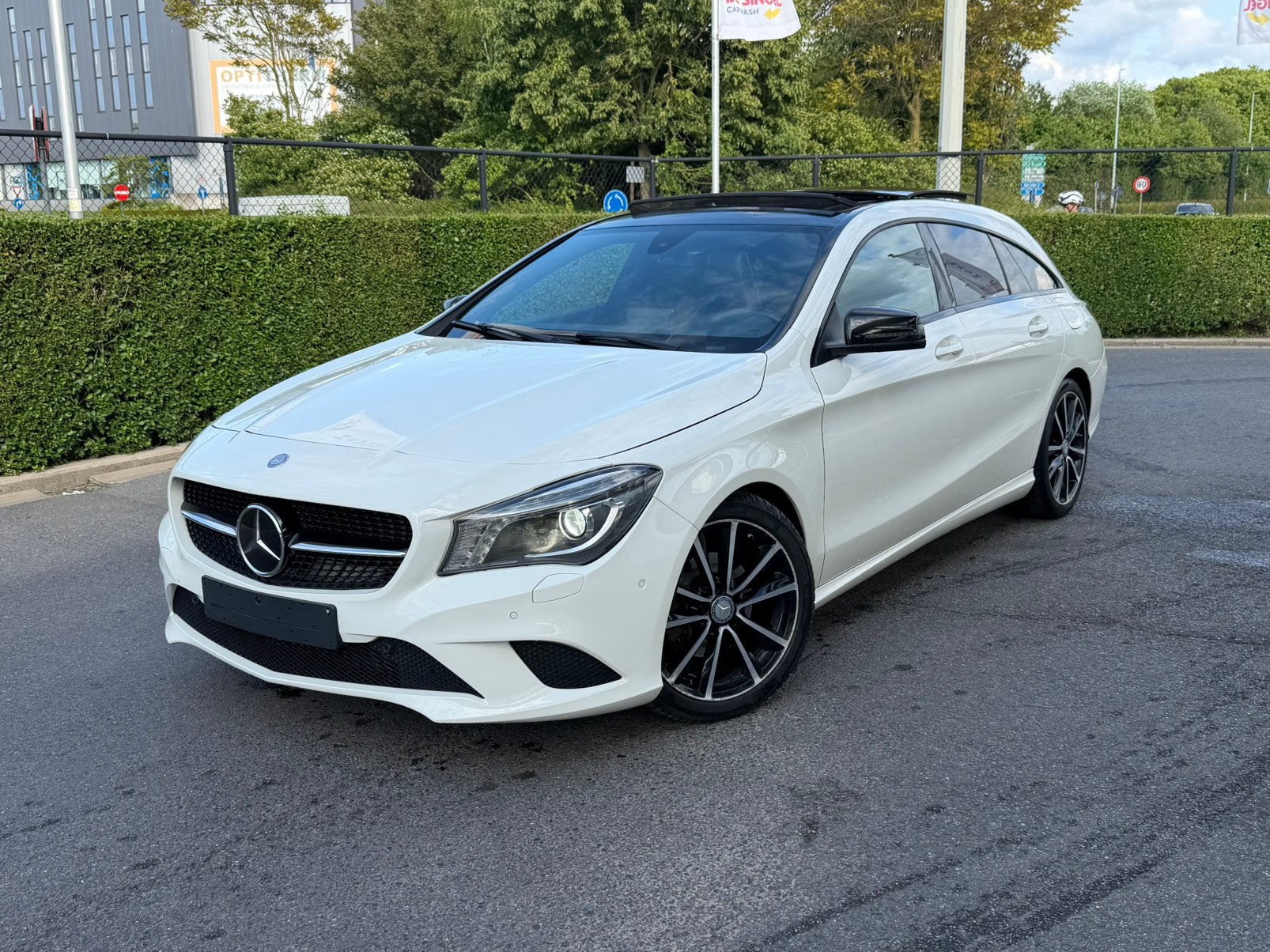 Mercedes Cla180 Sport Pano Xenon cam 2016, Auto's, Automaat, CLA, Euro 6, Bedrijf