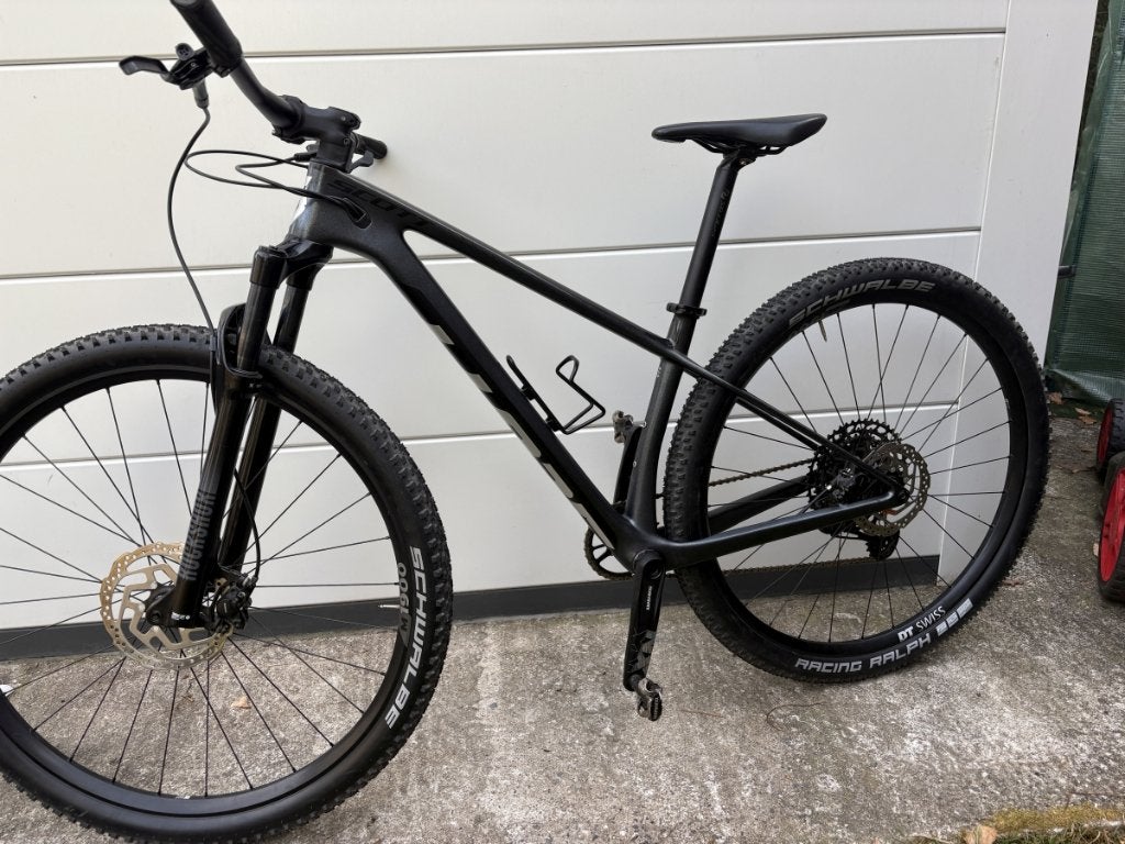 Scott Scale 940 Carbon MTB (incl. €800 nieuwe onderdelen), Fietsen en Brommers, Hardtail, Heren, Zo goed als nieuw, Schijfrem