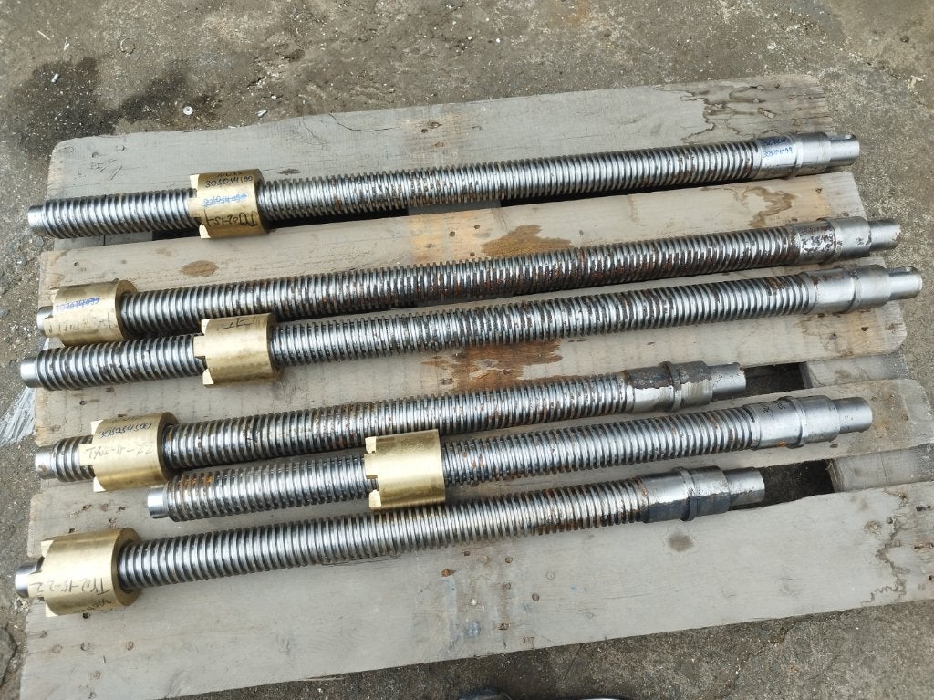 Trapezium draadstang Dia 50 mm - 100 of 70 cm lang, 500 tot 1000 mm, Ophalen of Verzenden, Zo goed als nieuw, Onderdeel