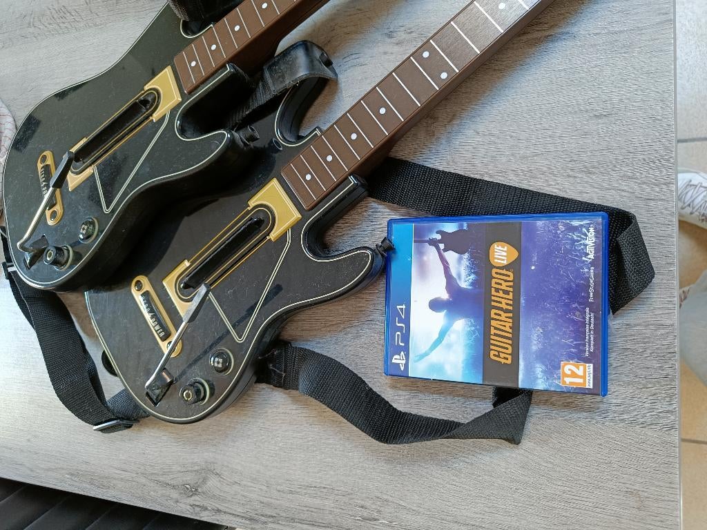 Guitar Hero PS4, Ophalen, Muziek, Gebruikt, 2 spelers