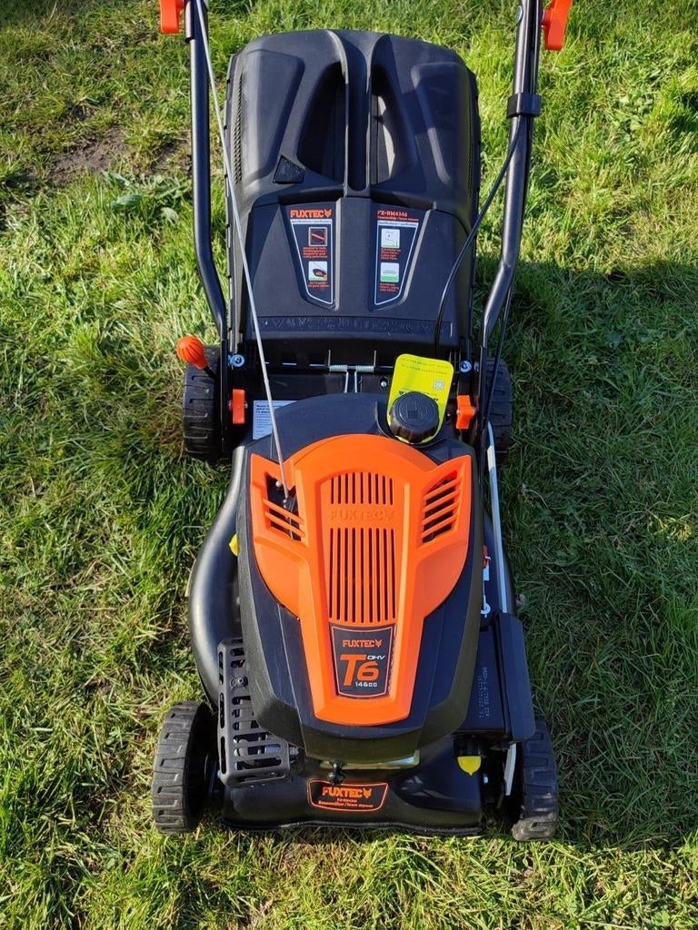 Grasmaaier op benzine, Tuin en Terras, Verticuteermachines, Ophalen, Zo goed als nieuw, Benzine, Fuxtec