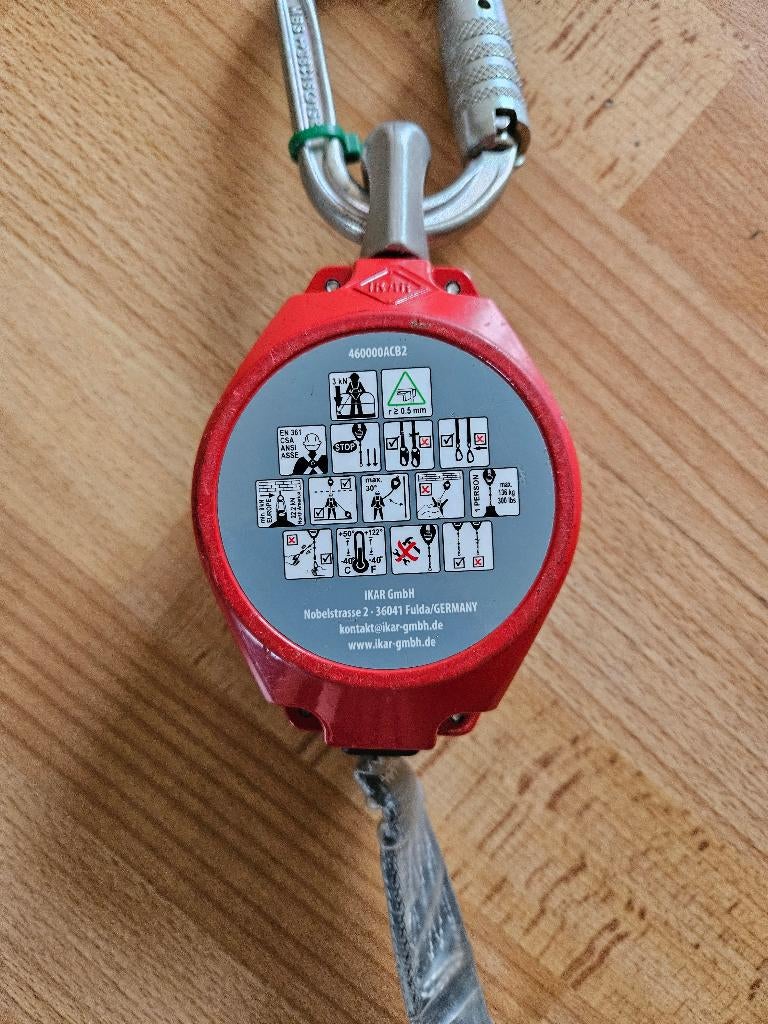 Antichute rétractable 1,8 m – sécurité travail en hauteur, Bricolage & Construction, Enlèvement ou Envoi, Utilisé