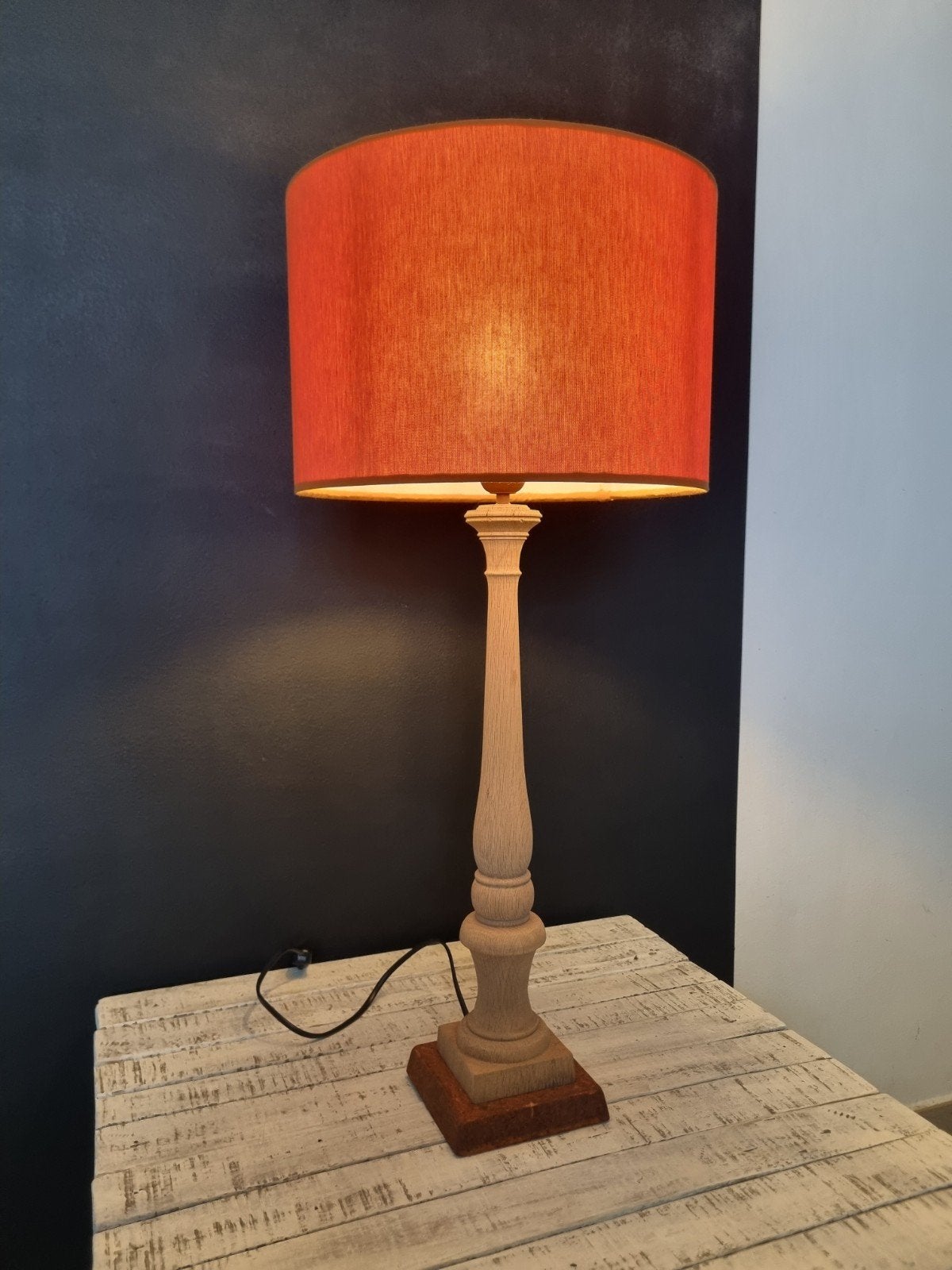 Handgemaakte eiken tafellamp, Huis en Inrichting, Ophalen, 55 cm, E27 (groot), Landelijk