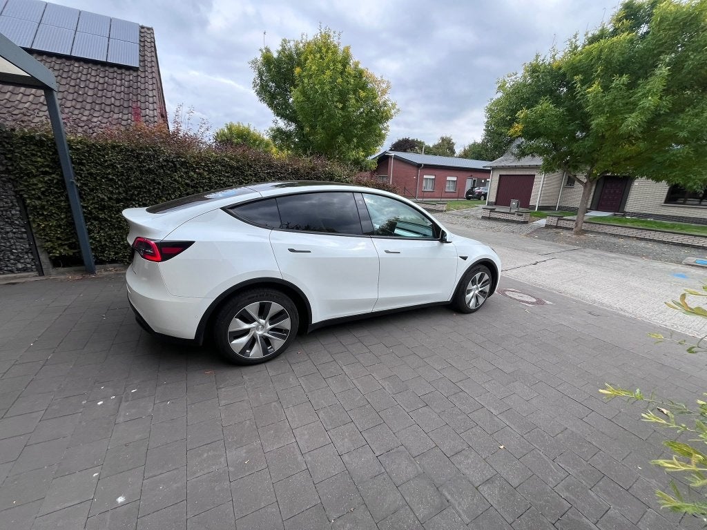 Tesla Model Y Dual Motor Long Range 2021, Cuir, Achat, 5 portes, 5 places
