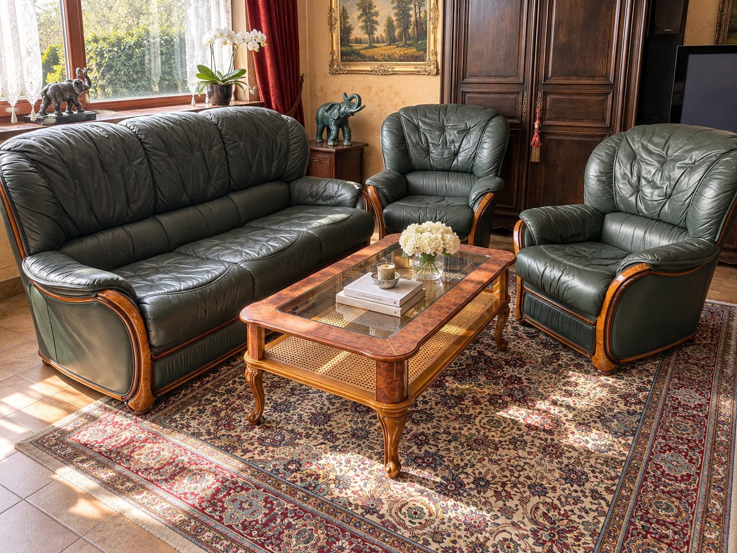 Mooi groen lederen salon + salontafel, Ophalen, Gebruikt