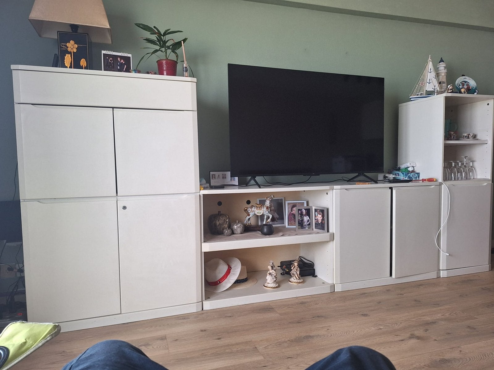 Gratis tv kast zeedijk Blankenberge, Huis en Inrichting, Ophalen, Gebruikt