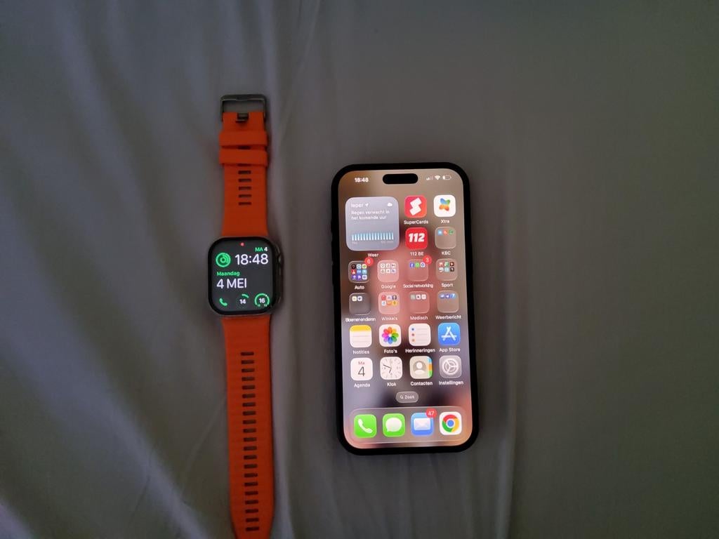 Iphone  17 pro max en watch  te koop zo goed  als nieuw, Telecommunicatie, Ophalen