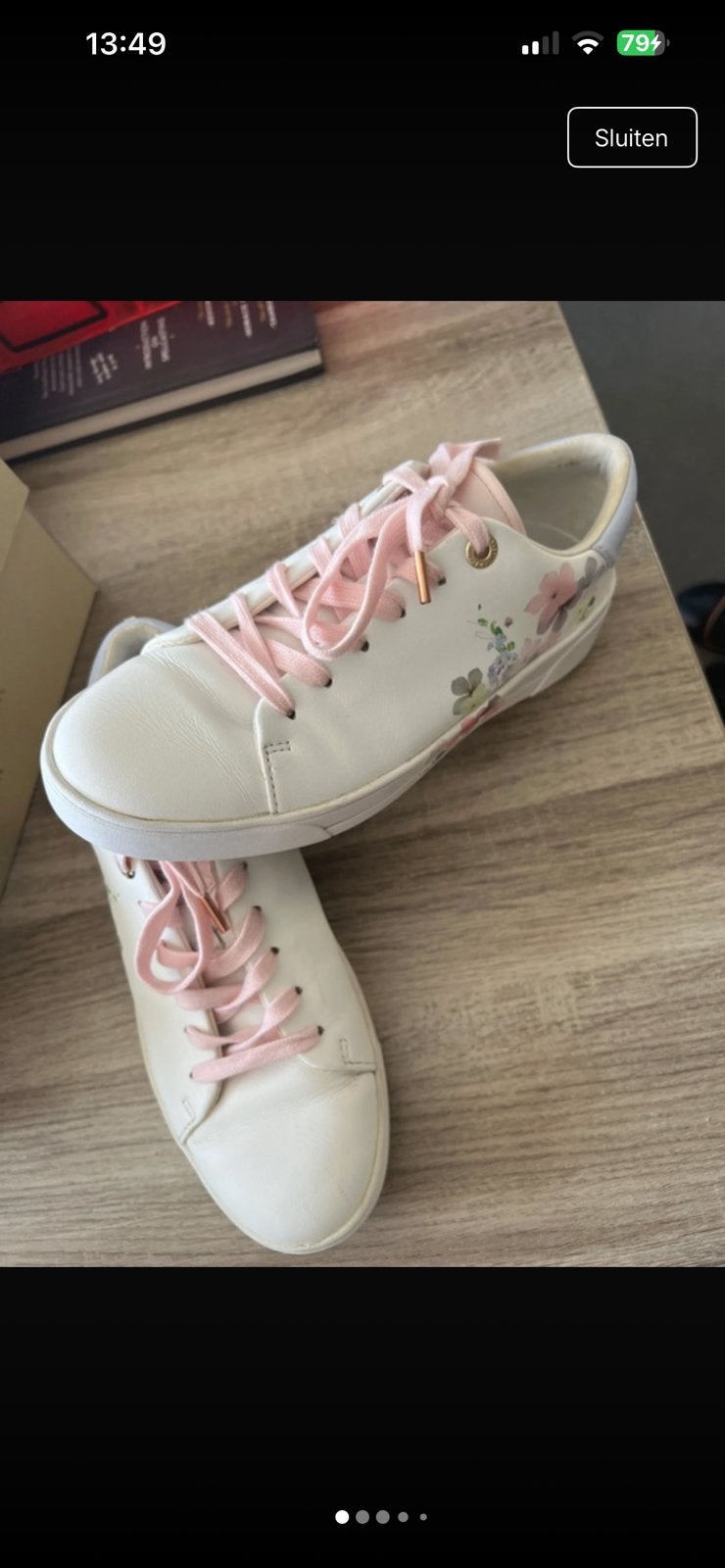Prachtige Ted Baker Lennei Leren Sneakers (Wit/Bloemenprint), Kleding | Dames, Wit, Ophalen of Verzenden, Zo goed als nieuw, Sneakers