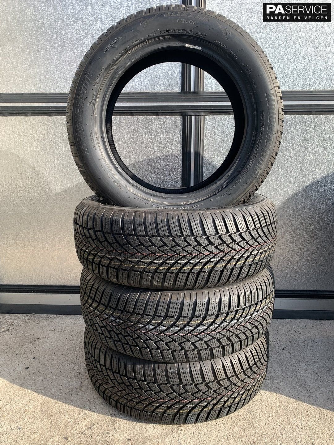 4x Nieuwe Bridgestone 205 55 16 Winterbanden, Neuf, -, -, Jante(s)