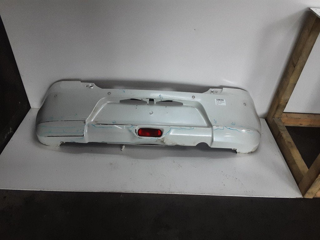 PARE-CHOCS ARRIÈRE Suzuki Swift (ZC / ZD) (01-2017/-), Suzuki-Allee 7
64625  Bensheim, DE, Arrière, Kontakt@suzuki.de, Utilisé