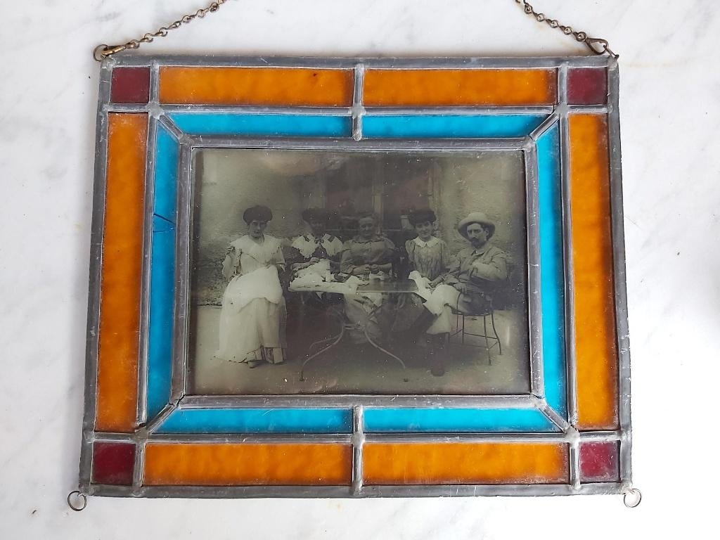 Prachtig oud glas in lood hanger / glasraam man en vrouwen, Antiek en Kunst, Ophalen of Verzenden