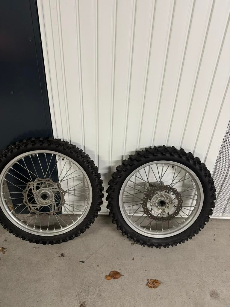 Roues cross d'origine Kawasaki KX 125 KX 250 en parfait état, Motos, Enlèvement
