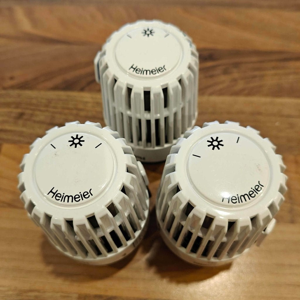 3 têtes thermostatiques Heimeier type K, Bricolage & Construction, Enlèvement ou Envoi, Utilisé, Moins de 200 watts, Autres types