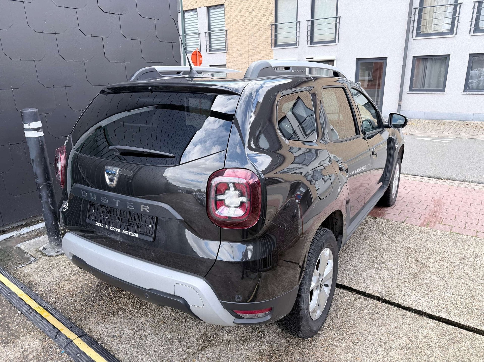 Dacia Duster 1.0 TCE EDITION COMFORT | CAMERA | CRUISE | NAV, Auto's, Dealer onderhouden, Stof, Gebruikt, Duster