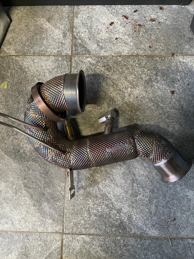 Downpipe Mercedes CLE300, Enlèvement, Utilisé