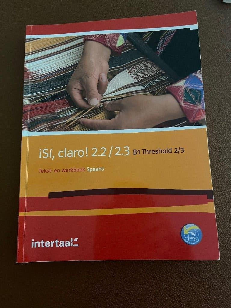 tekst- en werkboek Spaans, Gelezen, Ophalen of Verzenden, Fictie, Intertaal