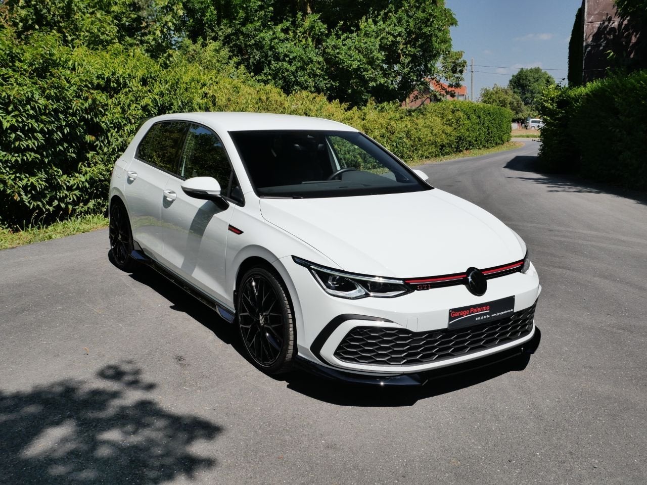 Volkswagen Golf GTI 245 PK MANUEEL (bj 2024), Auto's, 245 pk, Stof, Gebruikt, Euro 6