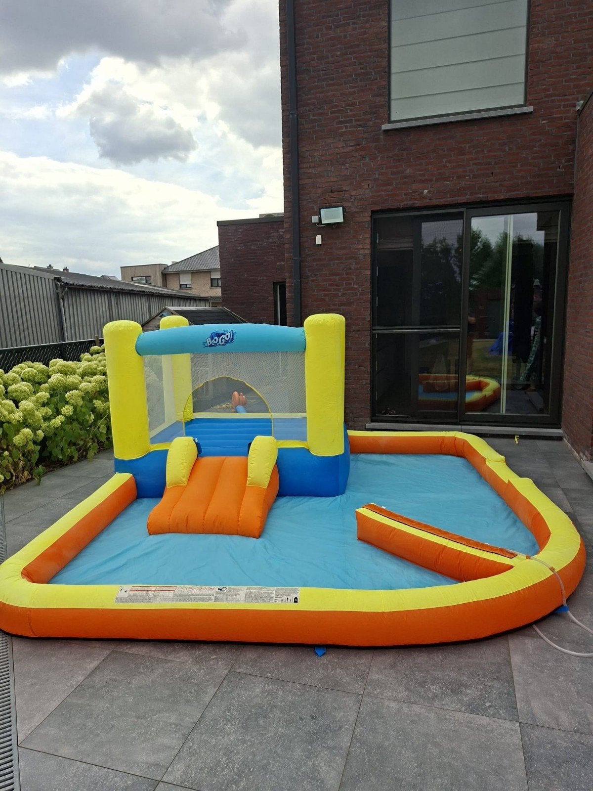 H2ogo sprinkasteel met watergedeelte, Ophalen