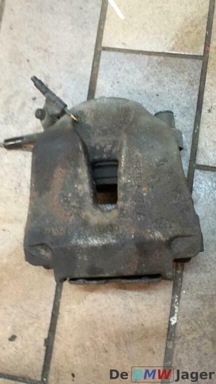 Remklauw linksvoor BMW X4 X5 X6 E7X F15 F16 F26 34116776783, Gebruikt, Ophalen of Verzenden, BMW, BMW