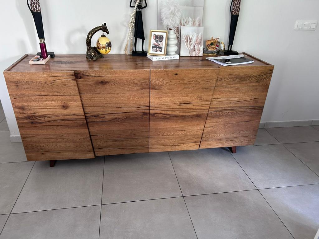 Dressoirs (Massief hout), Ophalen, Zo goed als nieuw