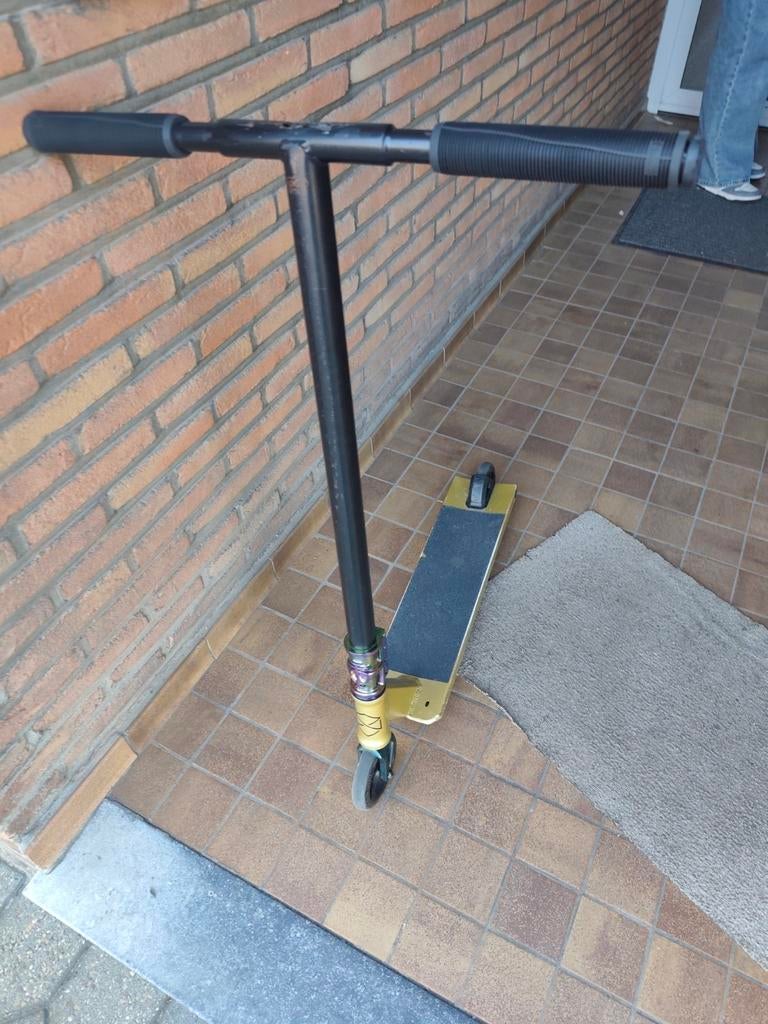Trottinette personnalisée, Vélos & Vélomoteurs, Enlèvement