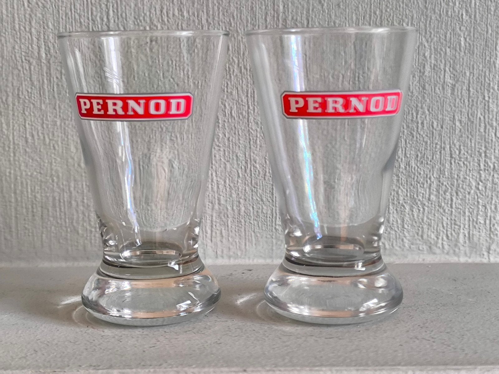 2 vintage Pernodglazen, Antiquités & Art, Antiquités | Ustensiles de cuisine, Enlèvement ou Envoi