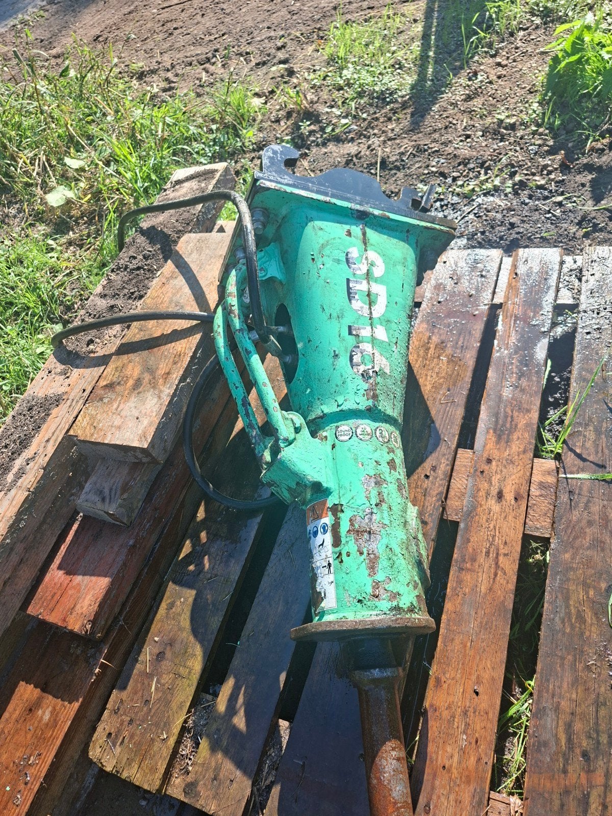 Montabert, Doe-het-zelf en Bouw, Ophalen