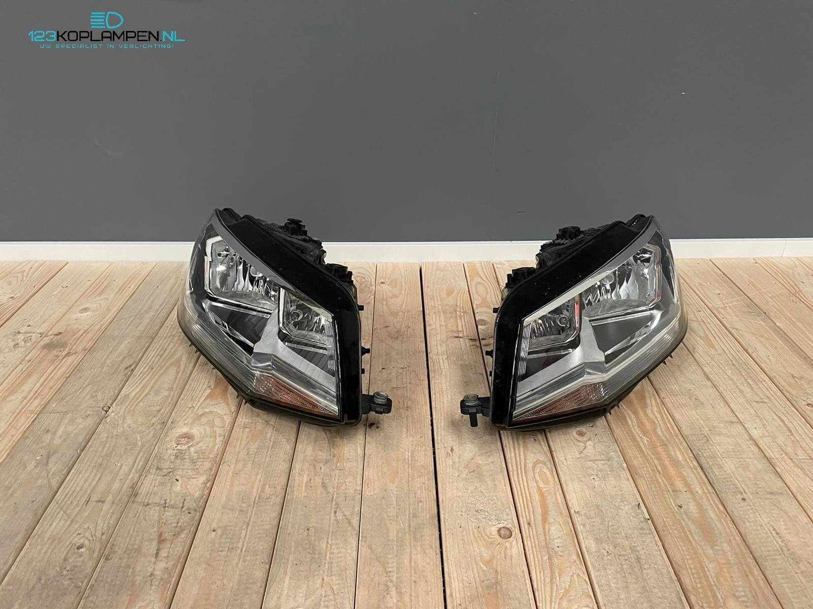VW Volkswagen Caddy 2k5 H7/LED koplamp koplampen links recht, Gebruikt, -, -, Verzenden