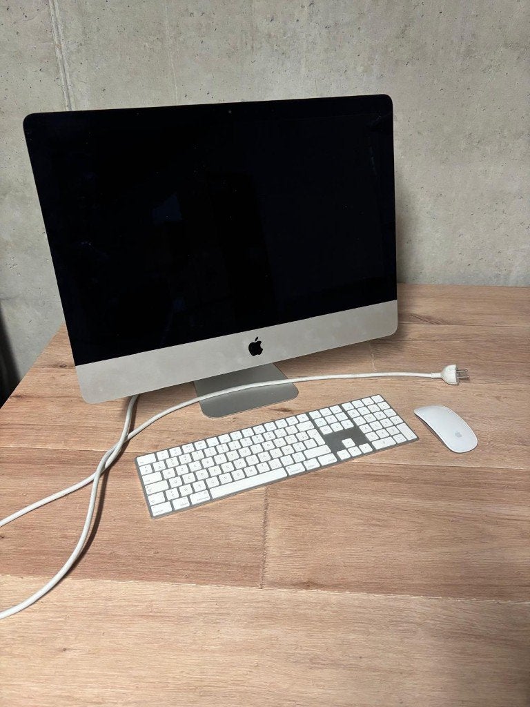 Apple iMac inclusief toetsenbord en Magic Mouse, Computers en Software, Apple Desktops, Ophalen, Gebruikt, IMac