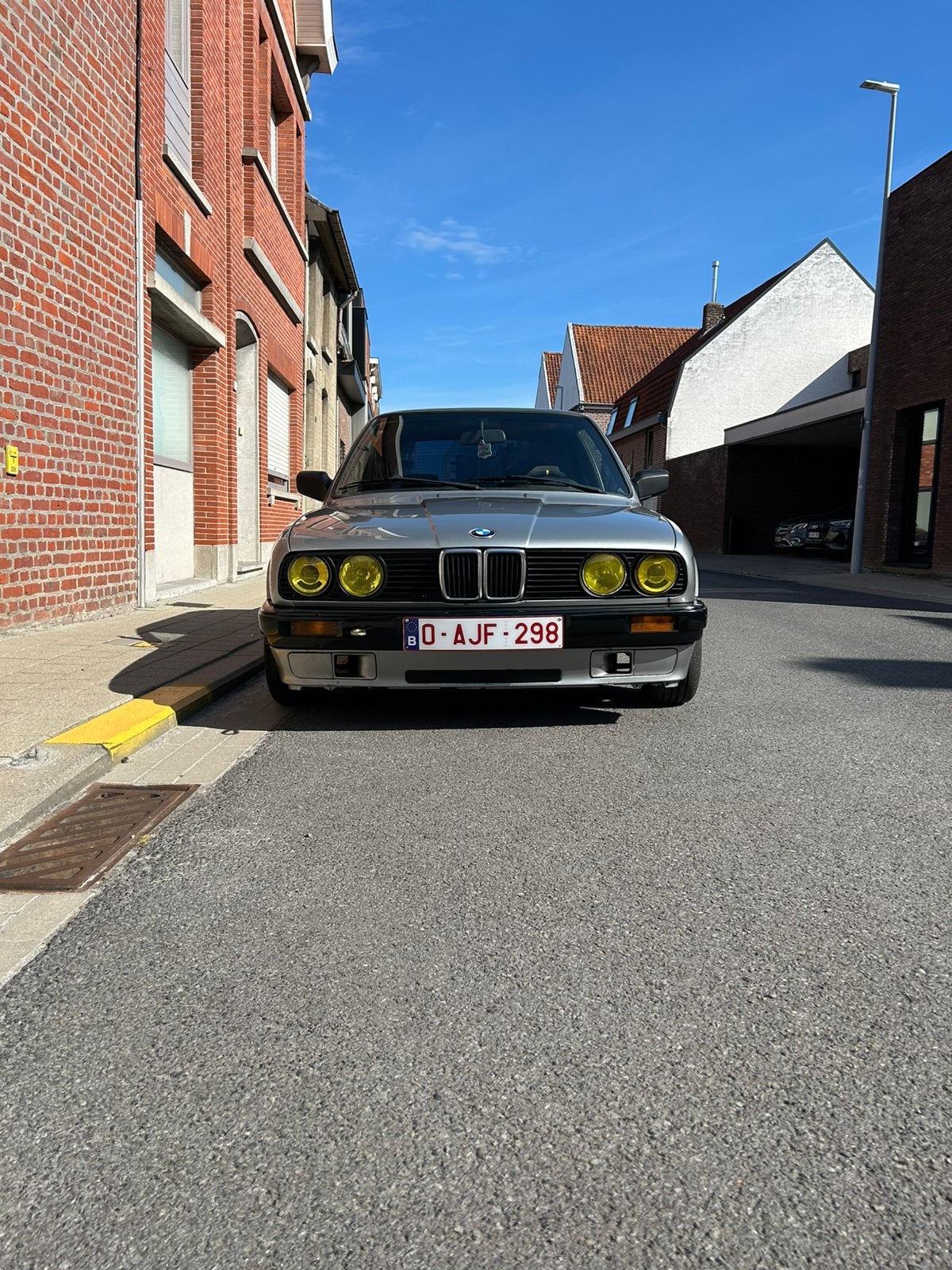 Bmw e30 320i met m20b25 gereviseerd motor slechts 4500km, 2500 cc, Zwart, Handgeschakeld, Particulier