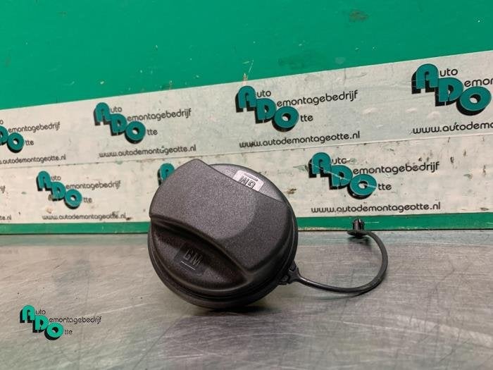 Bouchon réservoir d'un Opel Corsa (Corsa D 07-) (Z20R), -, Opel, 3 mois de garantie, Utilisé