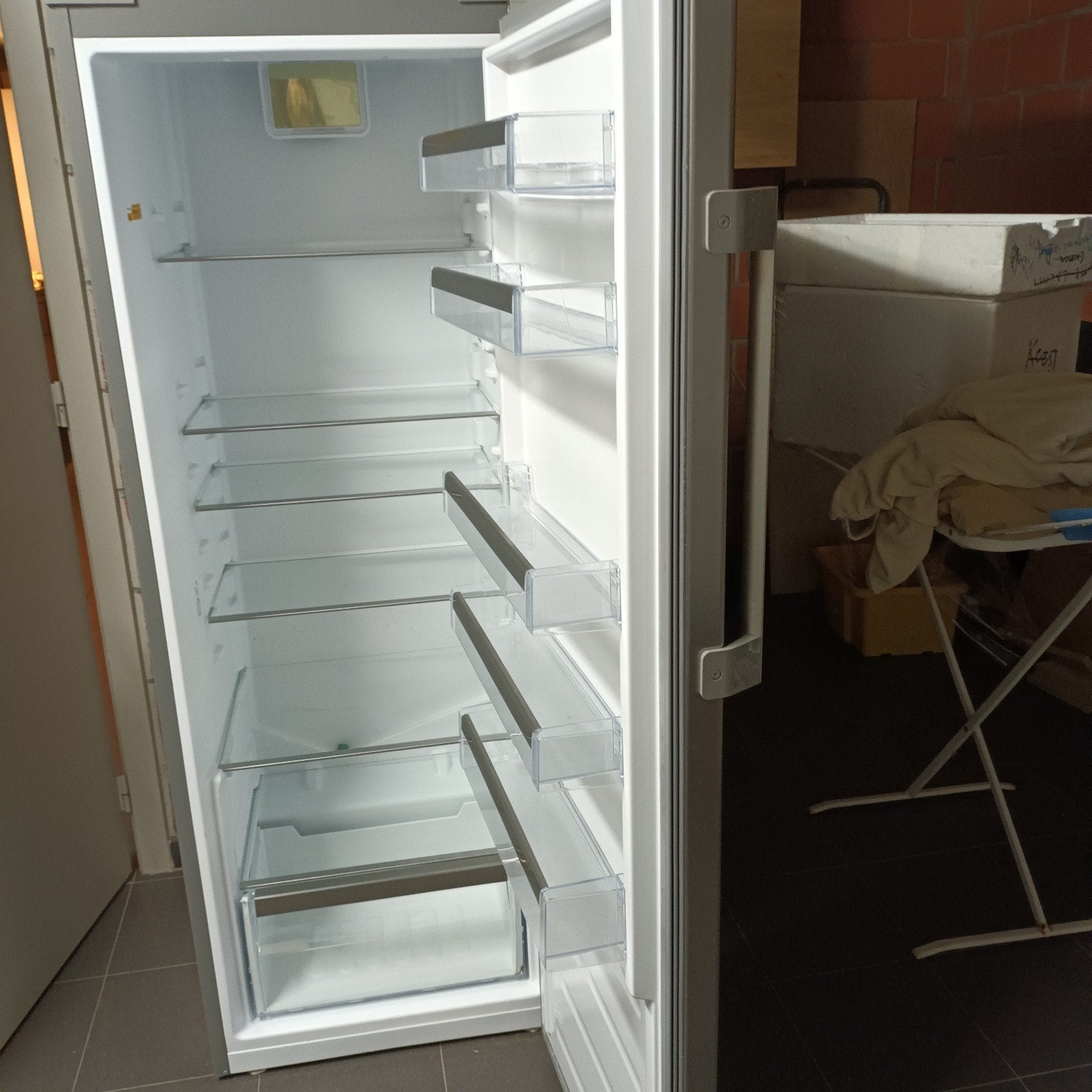 frigo Whirlpool Non utilisé, Electroménager, Enlèvement, Sans bac à congélation