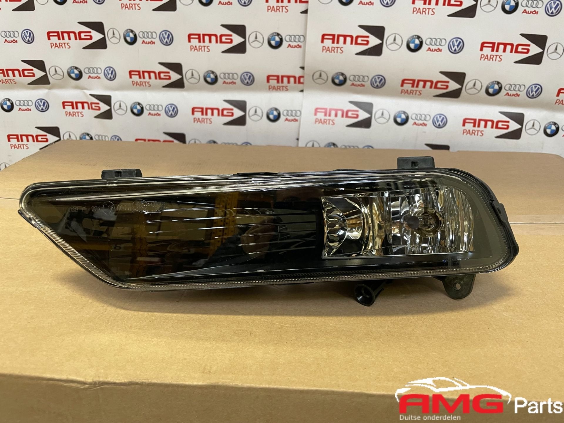 Vw Golf 7 R Line Mistlamp Links 3AA941661J NEW, Volkswagen, Volkswagen AG, Nieuw, Vw@volkswagen.de