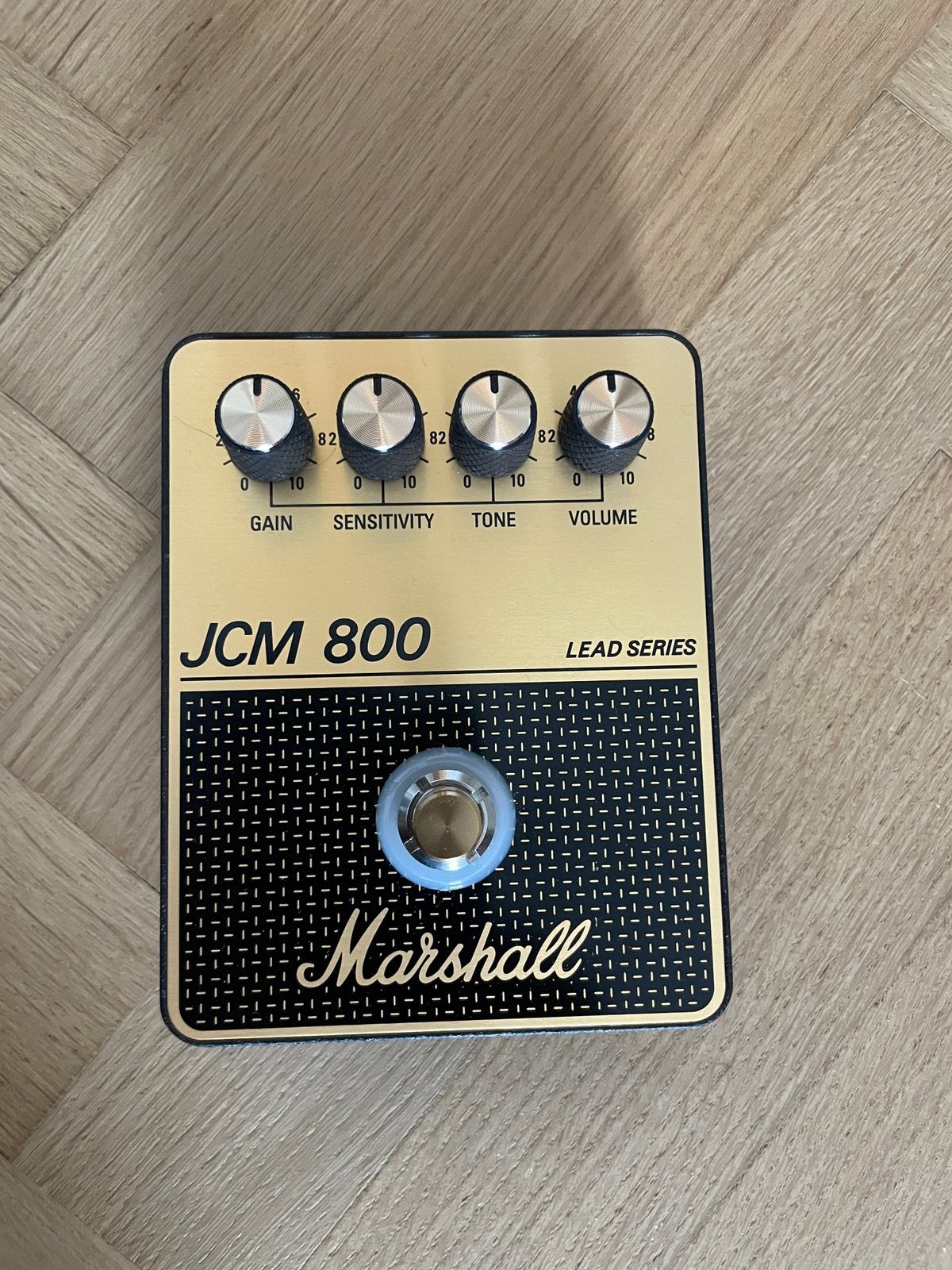 Pedale de distorsion Marshall JCM800, Musique & Instruments, Effets, Neuf, Volume, Enlèvement ou Envoi