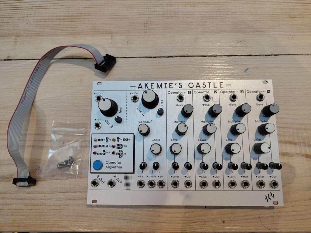 ALM Akemies castle (FM synthesis - eurorack) Modular, Muziek en Instrumenten, Ophalen of Verzenden