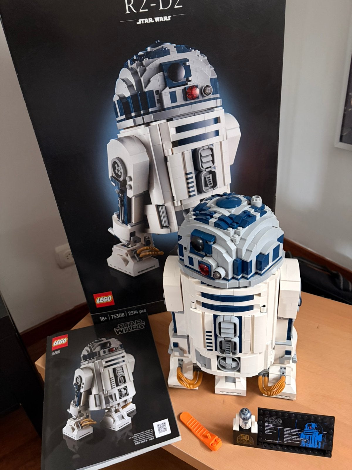 LEGO Star Wars R2-D2 - 100% Compleet in Genummerde Zakjes, Ophalen of Verzenden, Zo goed als nieuw