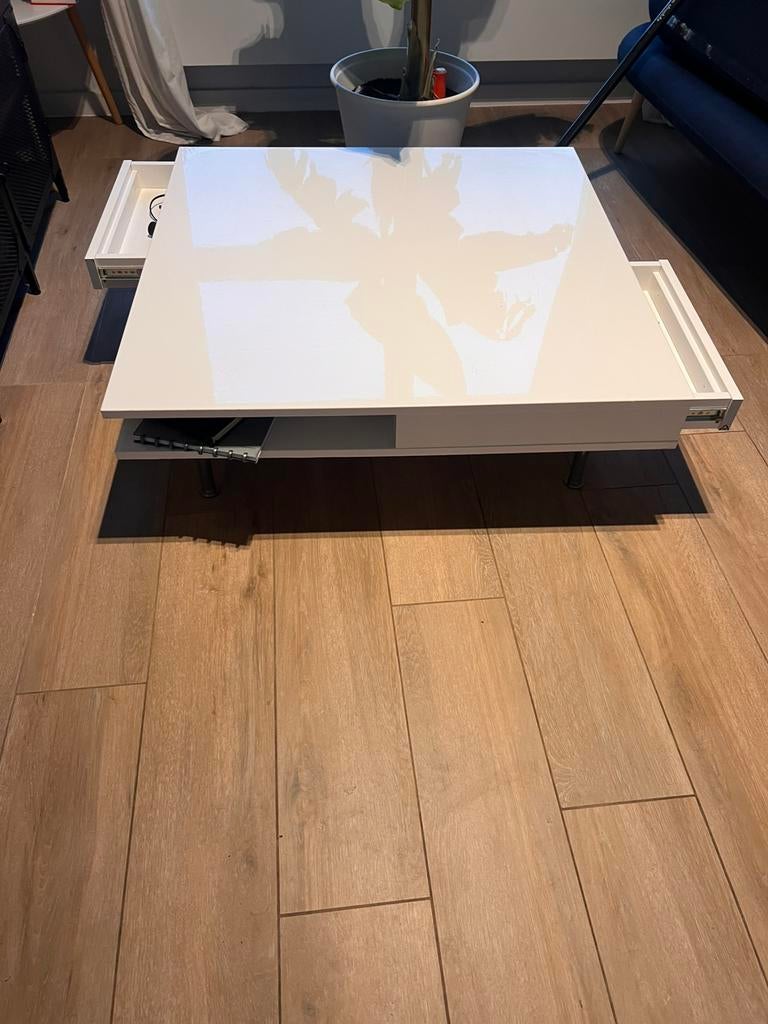 Salon tafel, Ophalen, Zo goed als nieuw