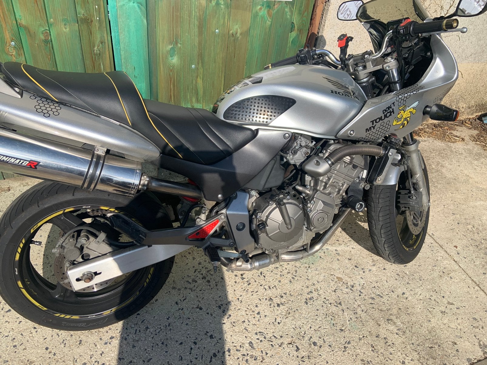 HONDA CB 600 hornet s, Occasion, Plus de 35 kW, Particulier, 4 cylindres